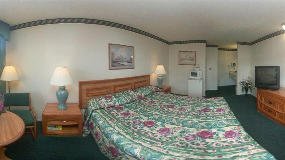 Econo Lodge Anaheim North Экстерьер фото