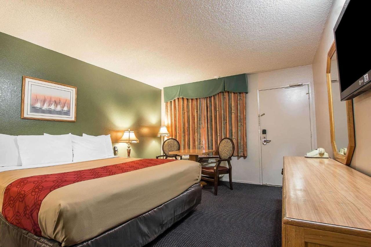Econo Lodge Anaheim North Экстерьер фото